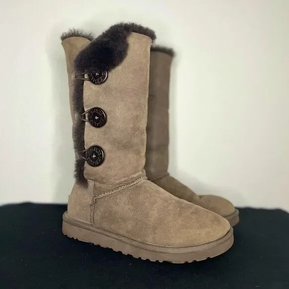 Ugg Bailey Button Triplet Brown​​​ - Picture 3 of 14